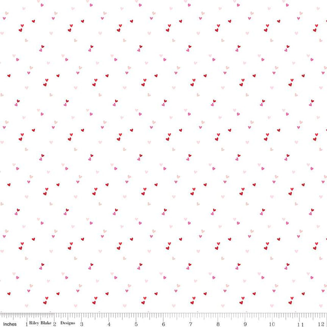 Seasonal Basic Hearts White
