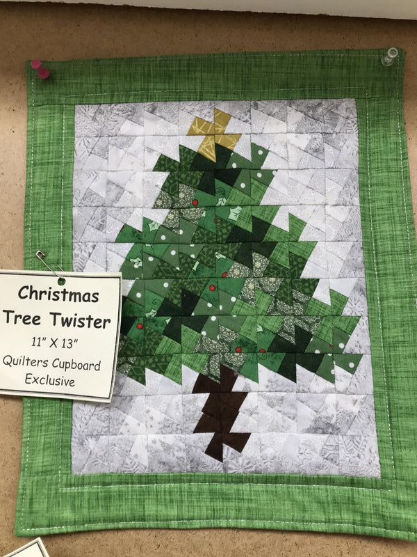 Christmas Tree Twister Pattern