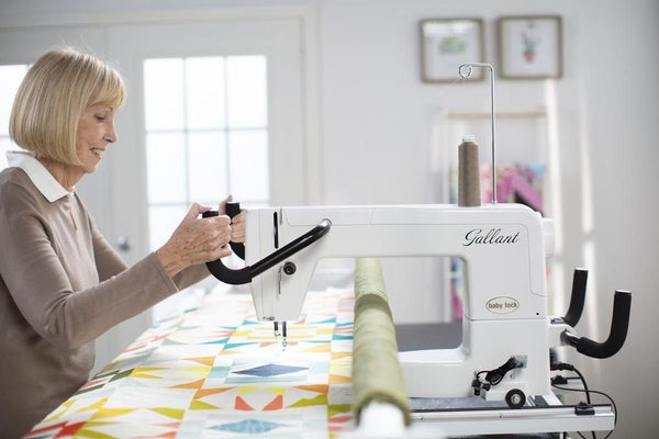 Gallant 18" Longarm Quilting Machine