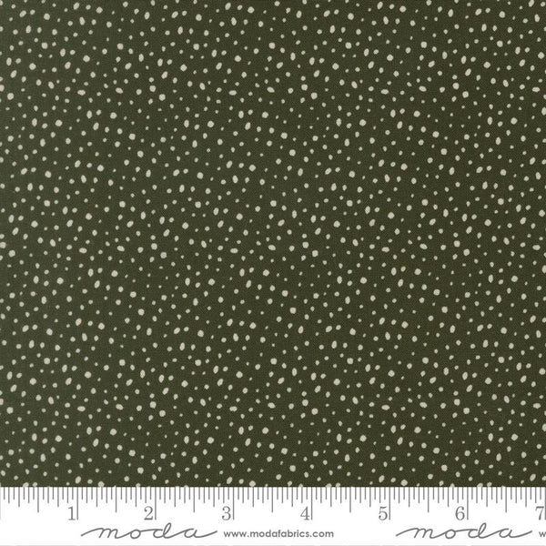 Gingerbread Lane Pine Flurry 806083