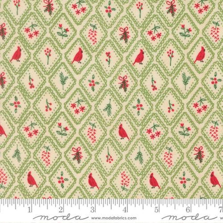 Holiday Cheer Mistletoe 806185