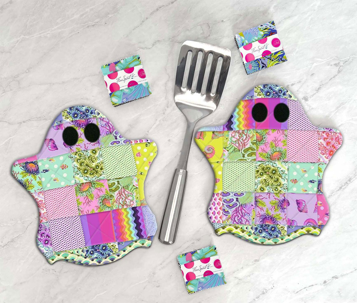 Ghostly Hot Pads