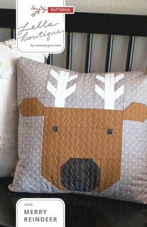 Merry Reindeer Pillow Pattern