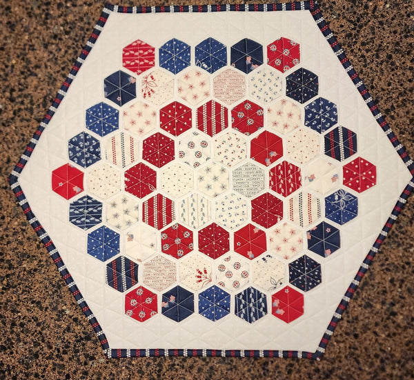 Modern Hexi Table Topper Pattern
