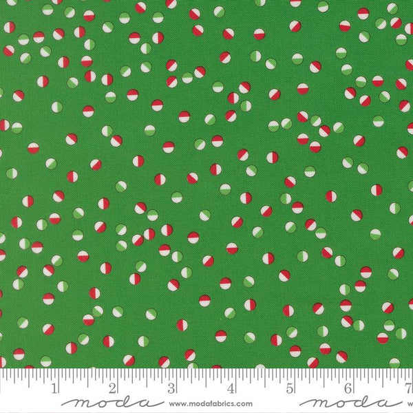 Snow Time Evergreen Tossed Balls 805219