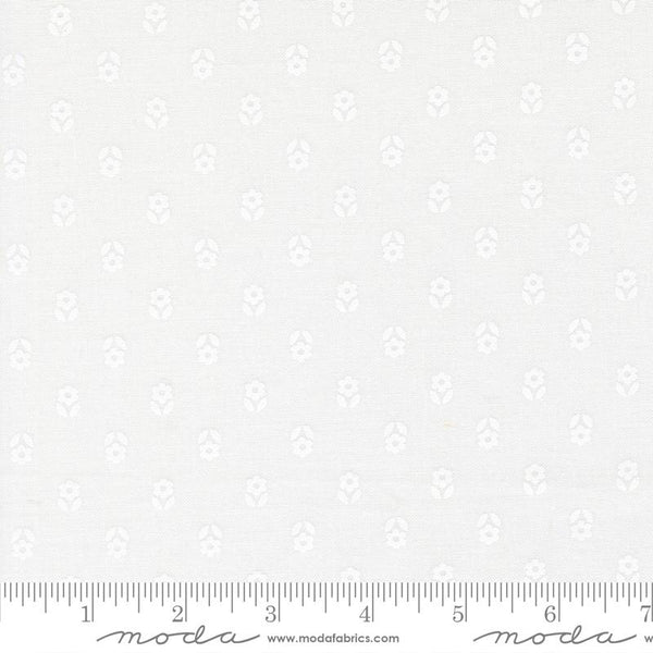 Sunroom Cloud White 29265 21 Moda #1